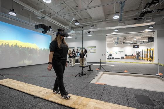 Using virtual reality to prevent falls in older adults