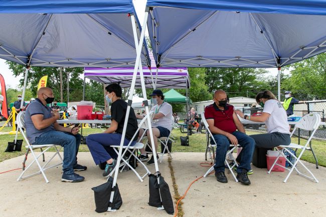 Mason’s mobile vaccination clinics help get COVID-19 shots to those most in need