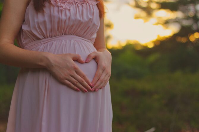 Public health PhD focuses on how everyday environmental exposures affect metabolic and reproductive health